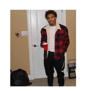 Meet your Posher, Jayson